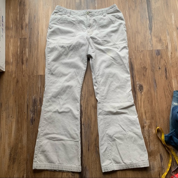 Arizona Corduroy flare jeans size 11 - Picture 9 of 9